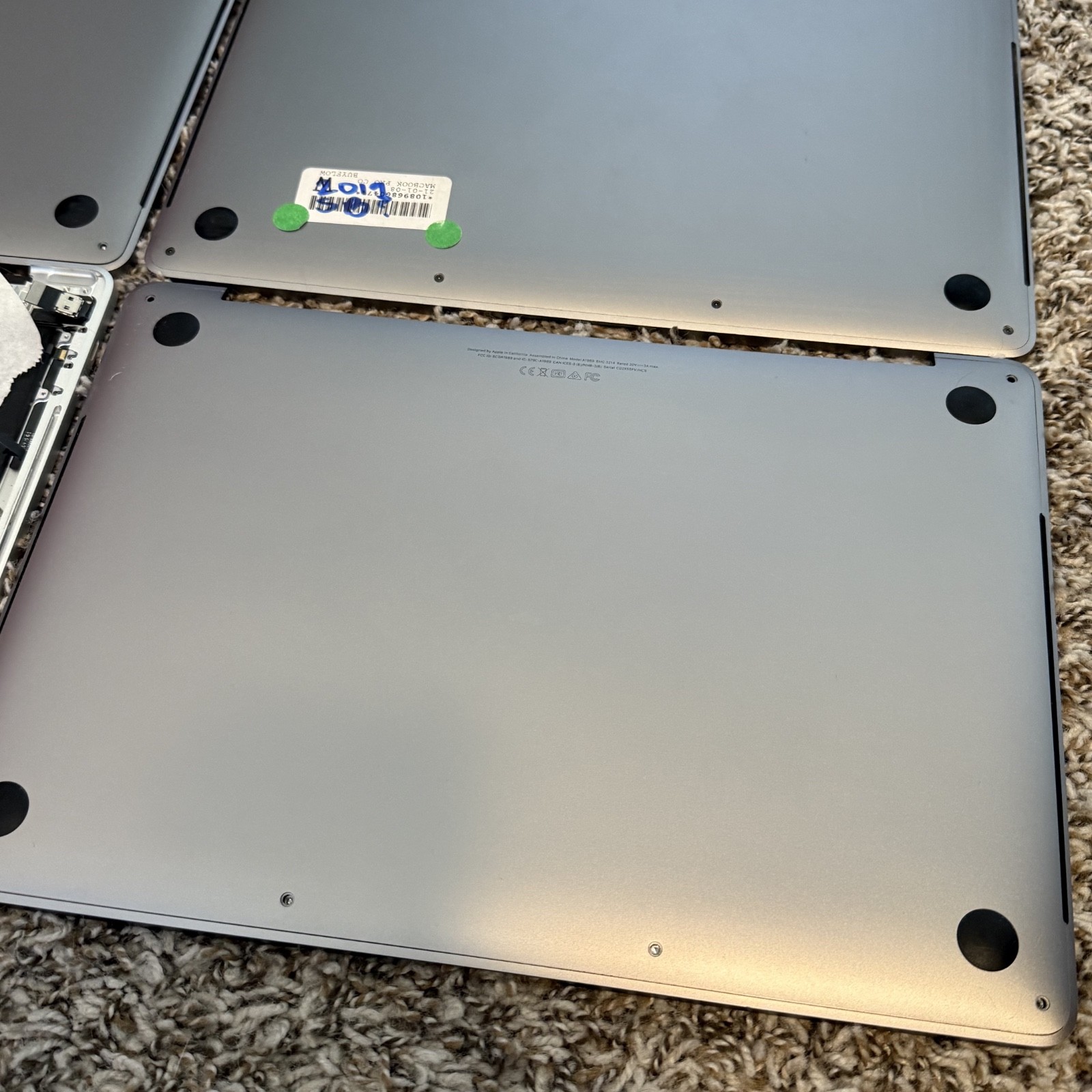 Lot X4 Apple MacBook Pro A1989 2018 2019 Touchpad Keyboard Touch Bar Gray Silver