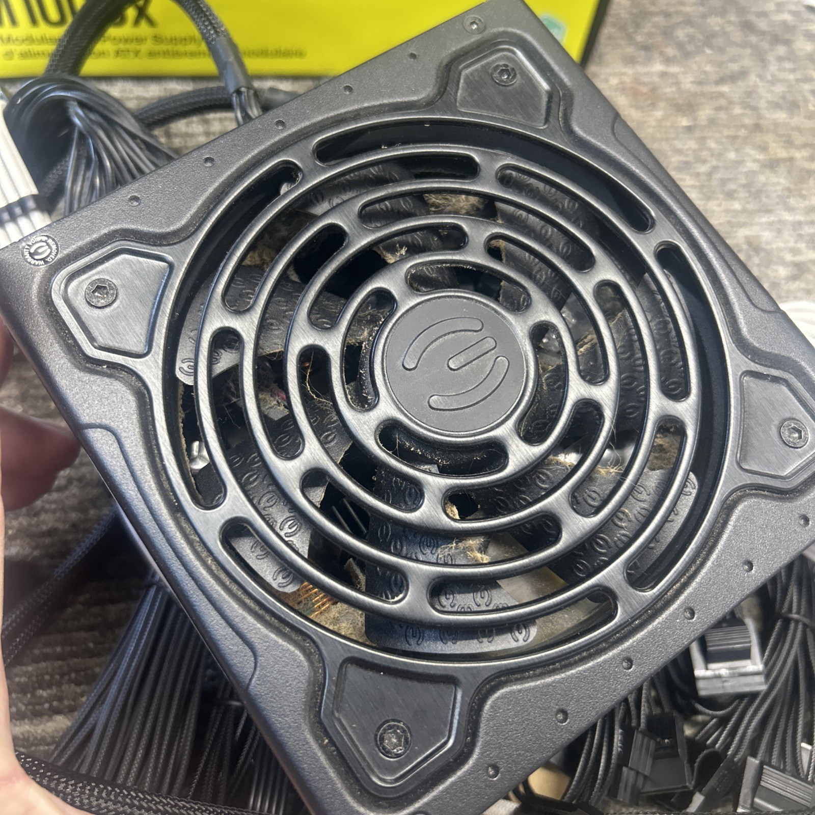 Nice Corsair RM1000x 1000W ATX 3.1 PCIe 5.1 Fully Modular PSU CP-9020271-NA Free