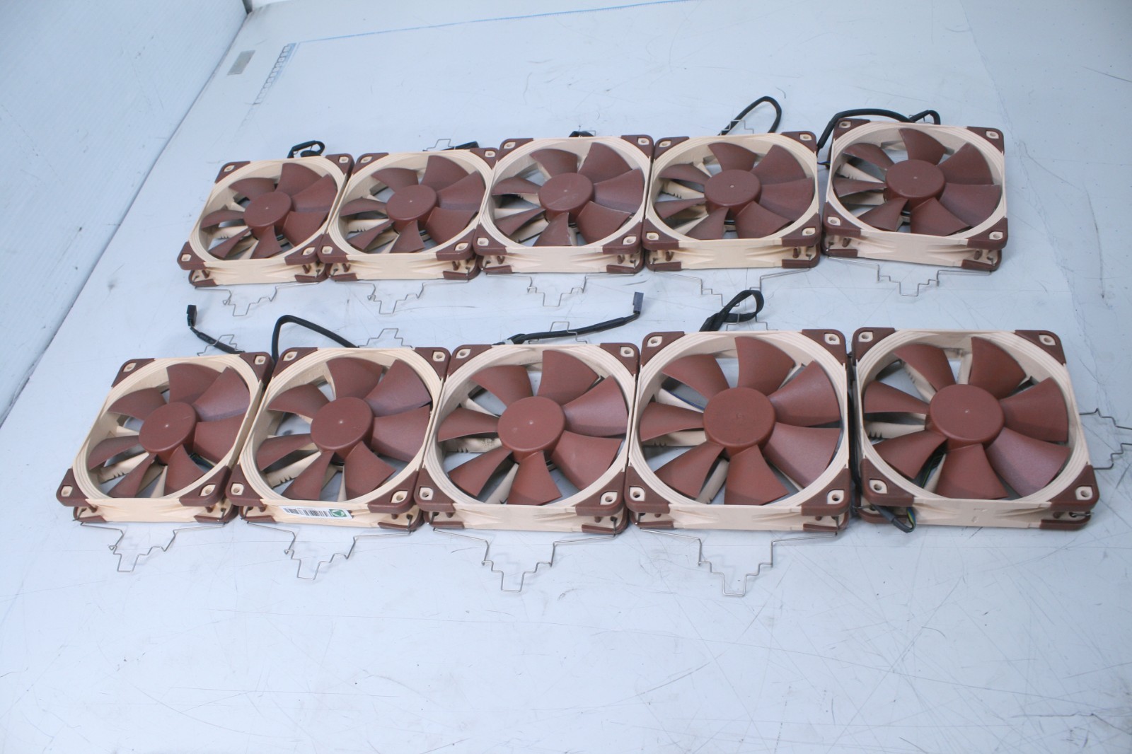 LOT 10 Noctua NF-F12 industrialPPC-2000 IP67 PWM 4-Pin (120x120x25) T7-B1