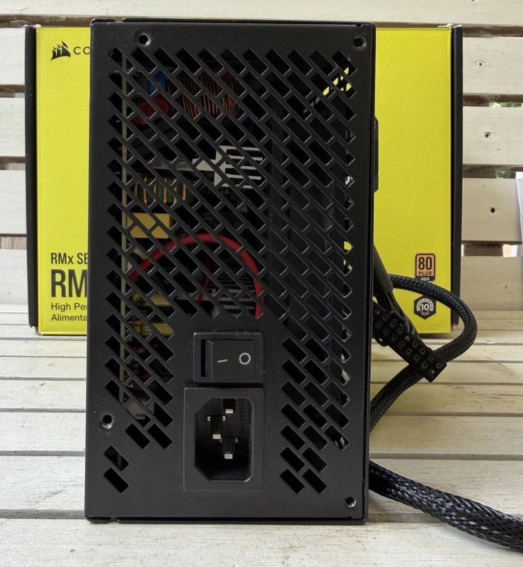 Yeyian Raiden 650W Power Supply 80+ Gold (Used)- Includes Corsair RM1000x Cables