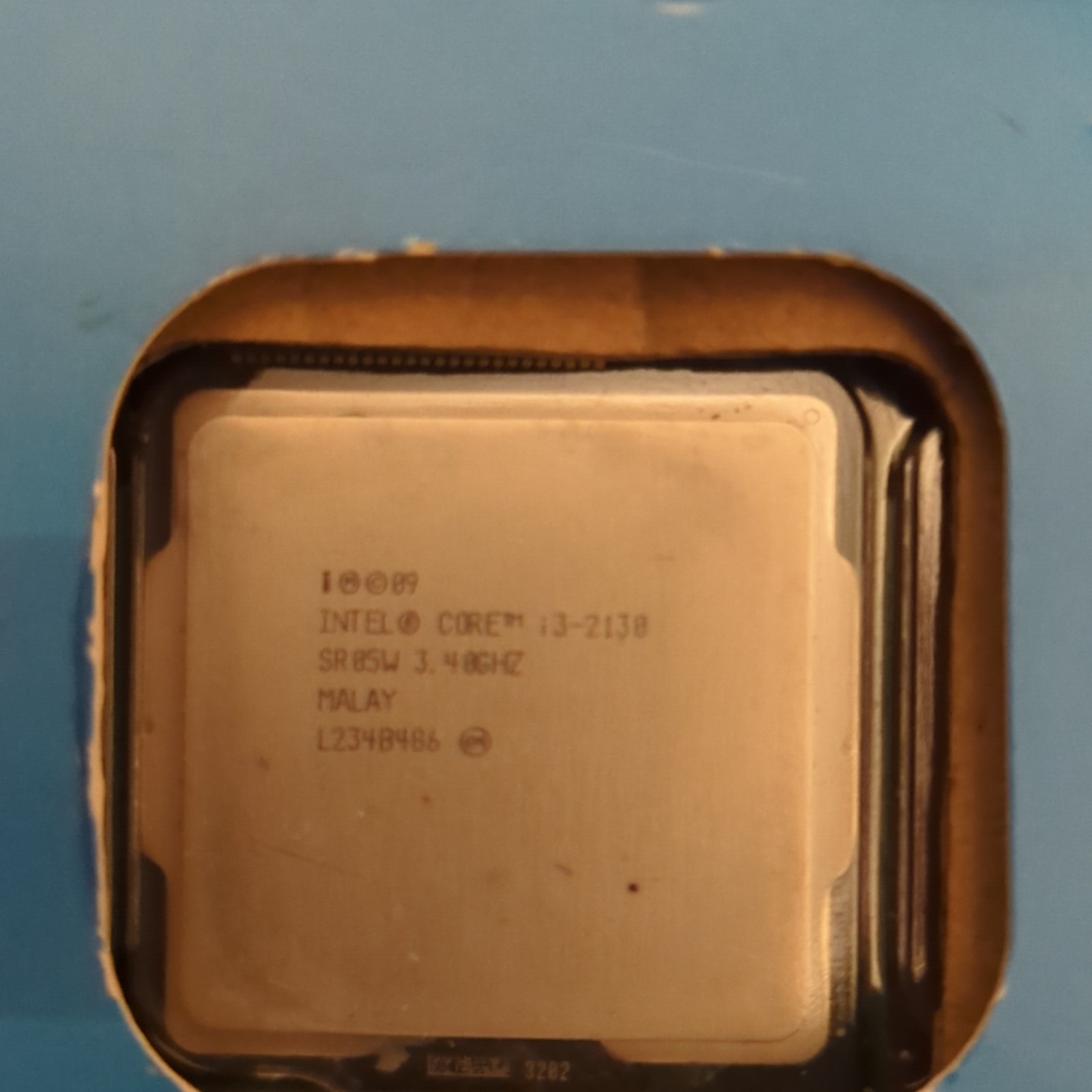 Intel Core i3-2130 3.4GHz And Intel Core I5-2500 W/ 2 Random Micron DDR4 Sticks