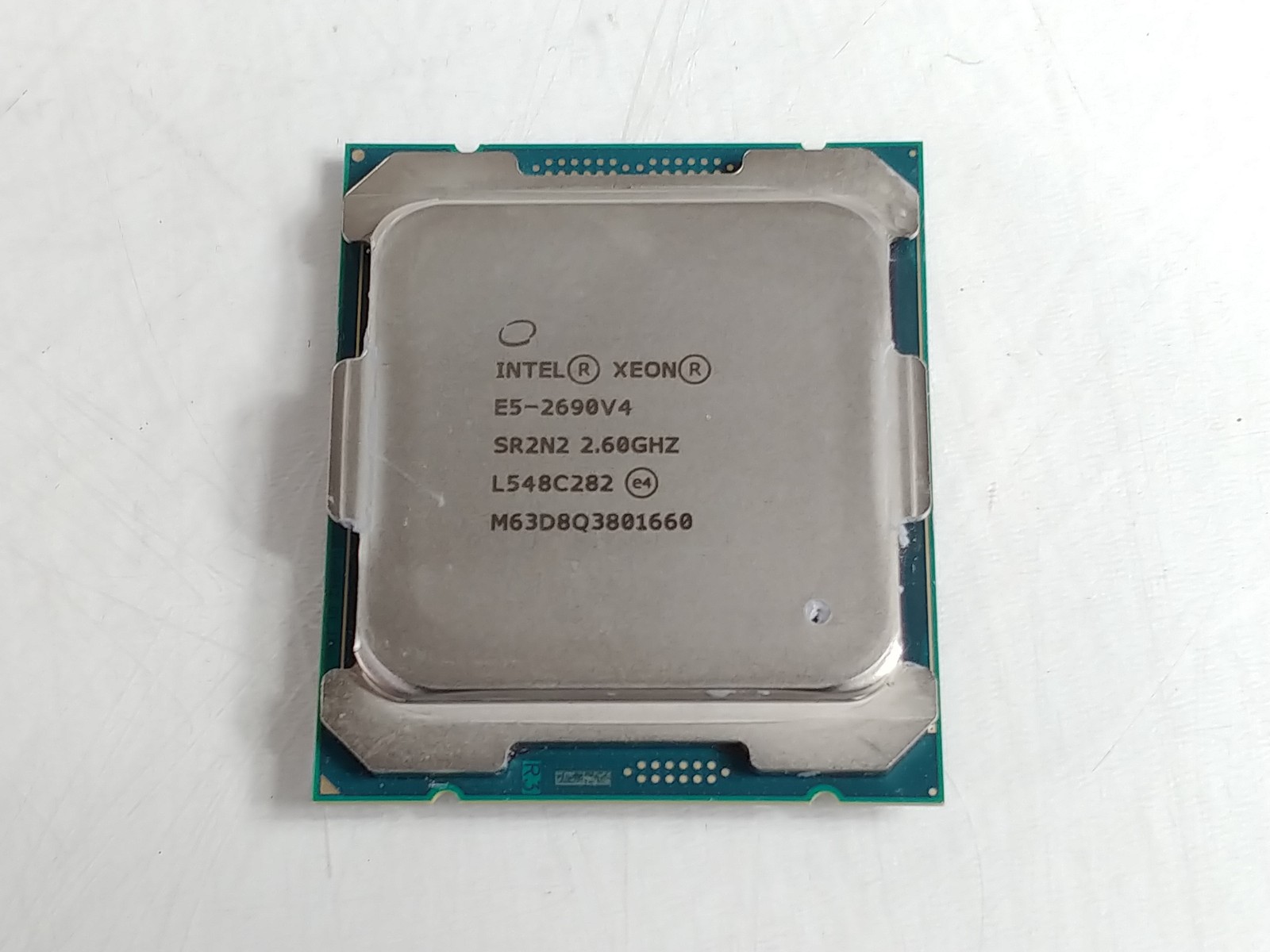 Intel Xeon E5-2690 v4 2.60 GHz LGA 2011-3 Server CPU Processor SR2N2