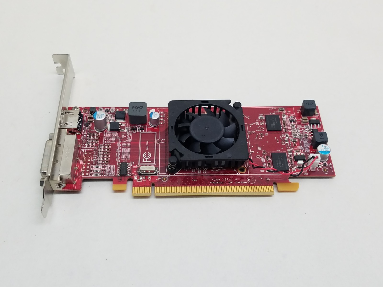 ATI Radeon HD 7450 1 GB DDR3 PCI Express x16 Desktop Video Card