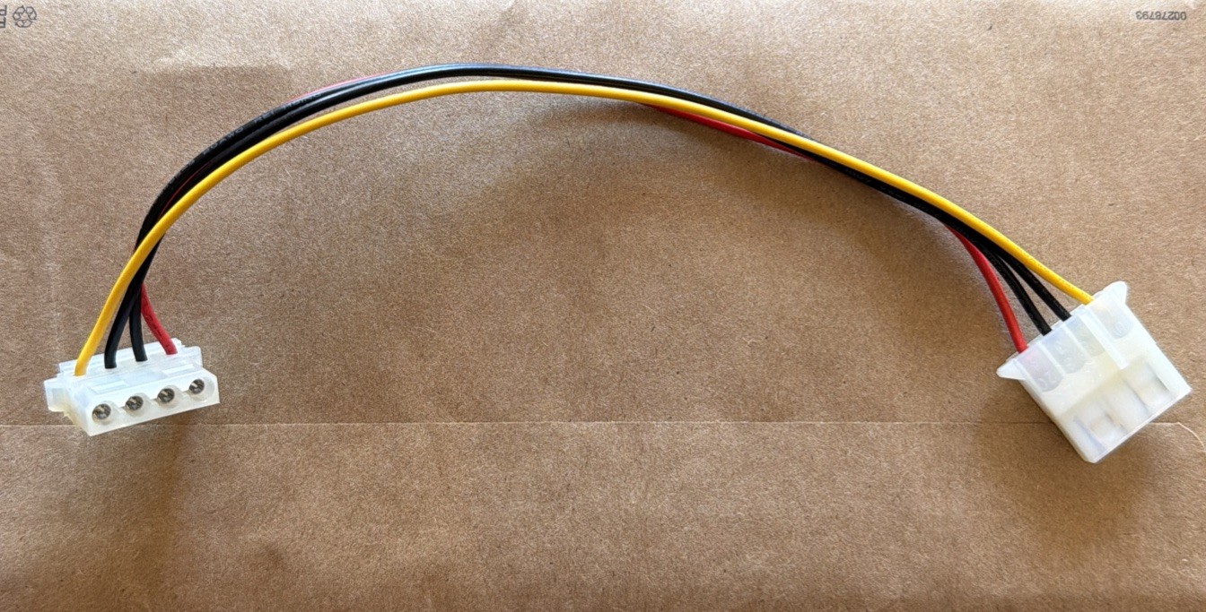 Supermicro CBL-0212L 20cm 4-Pin Peripheral to 4-Pin Peripheral Connector Cable