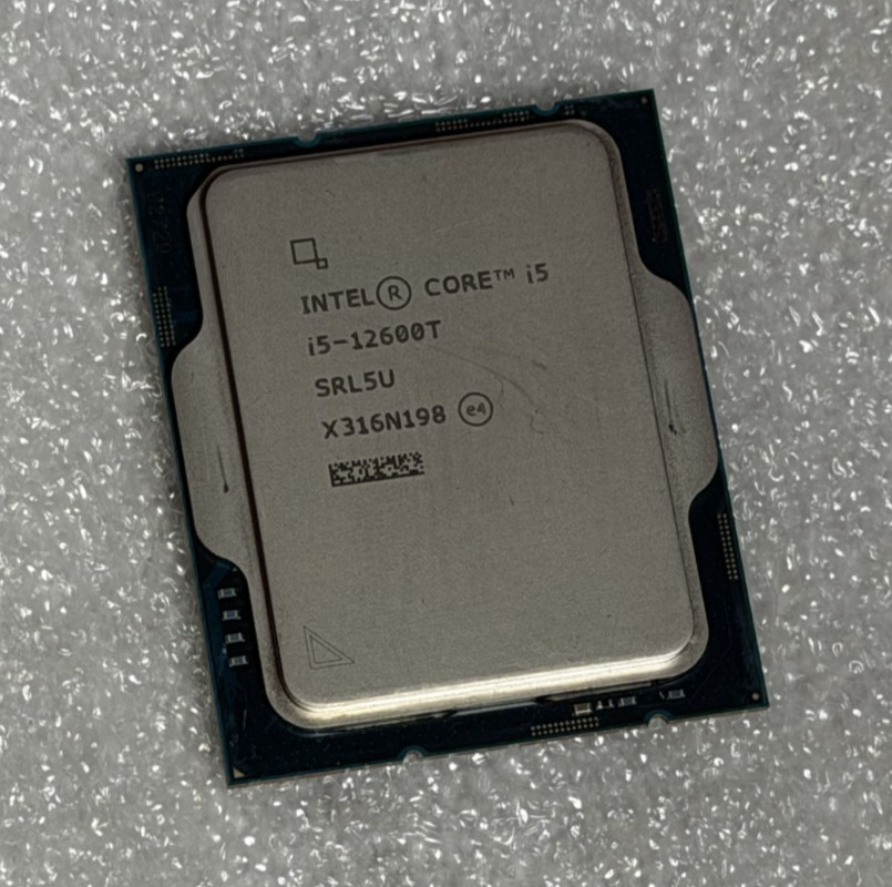 Intel Core i5‑12600T | SRL5U