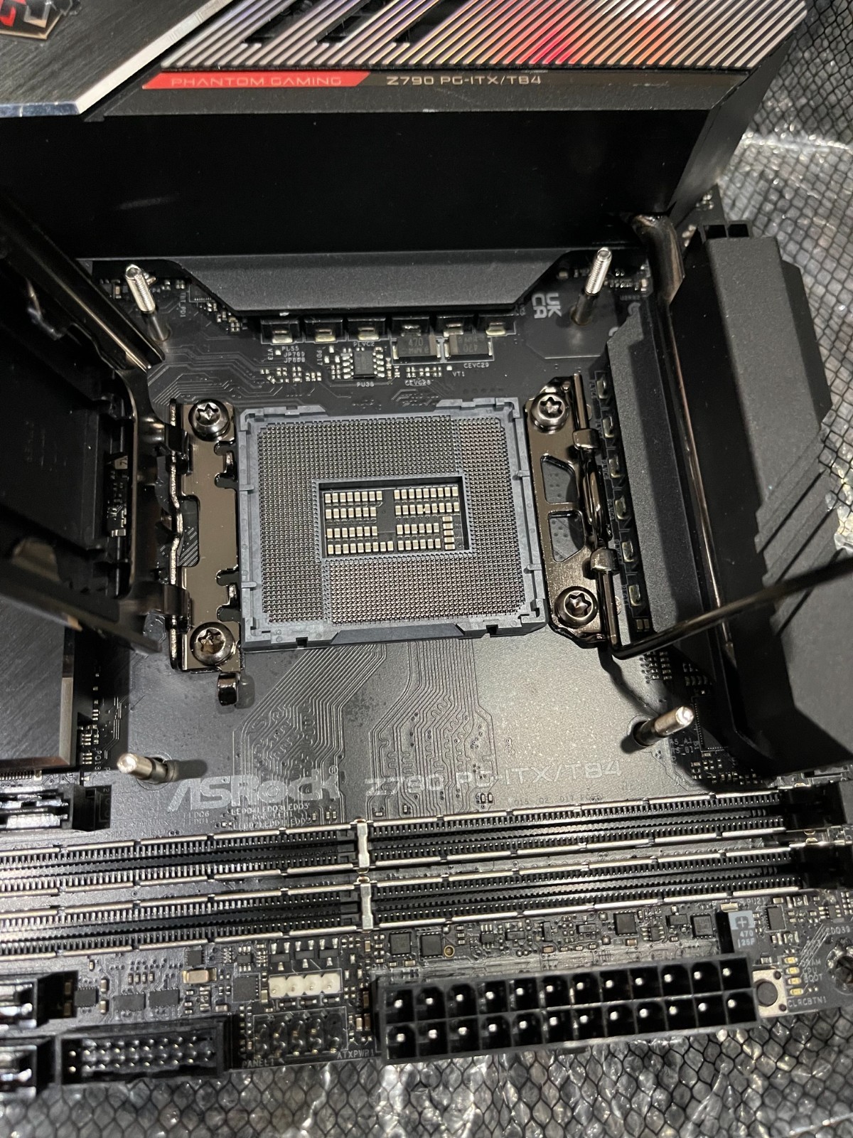 Asrock Z790 PG-ITX/TB4 Motherboard 96GB HDMI LGA 1700 DDR5 Mini-ITX 17*17 Z790