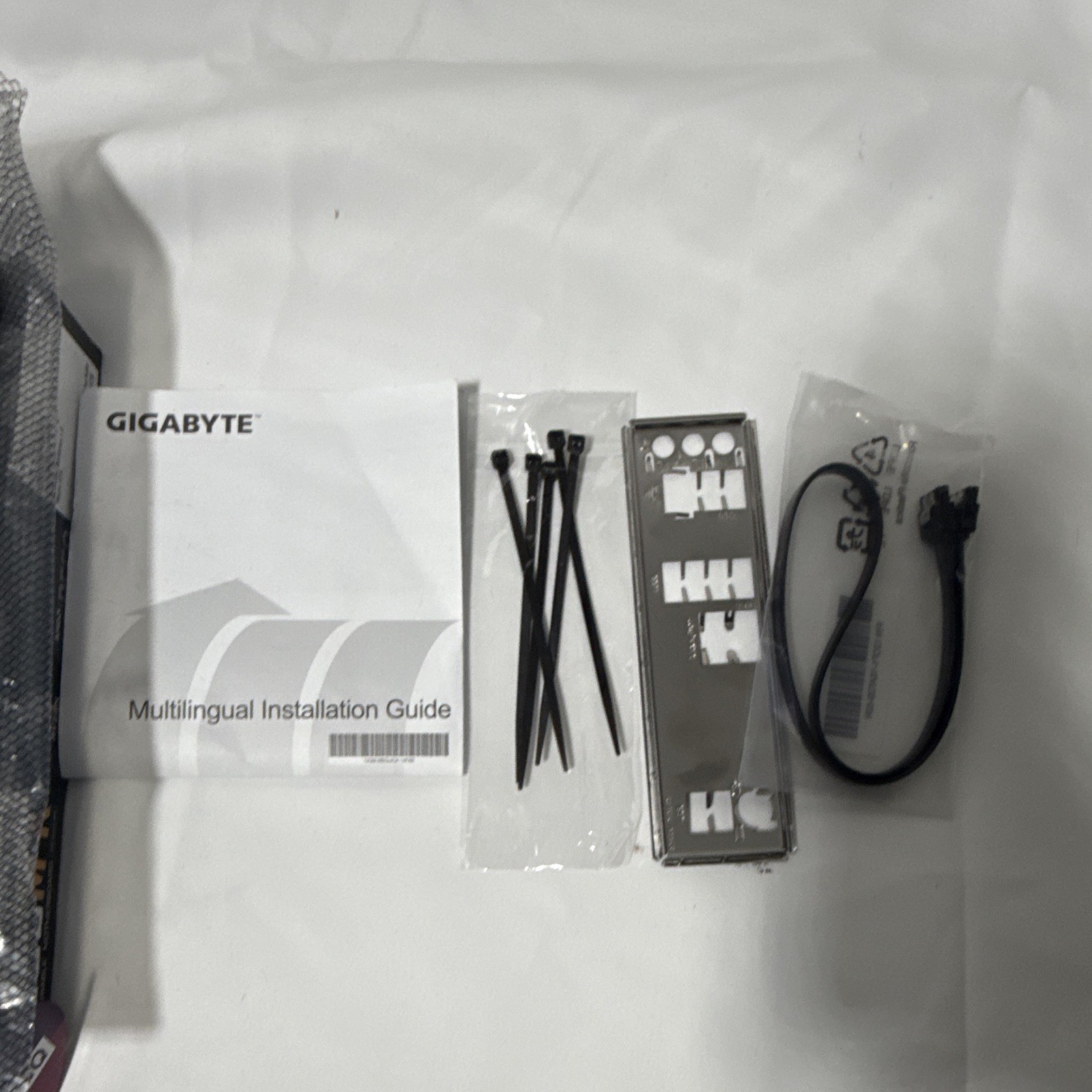 GIGABYTE B550M K MicroATX AM4 Socket