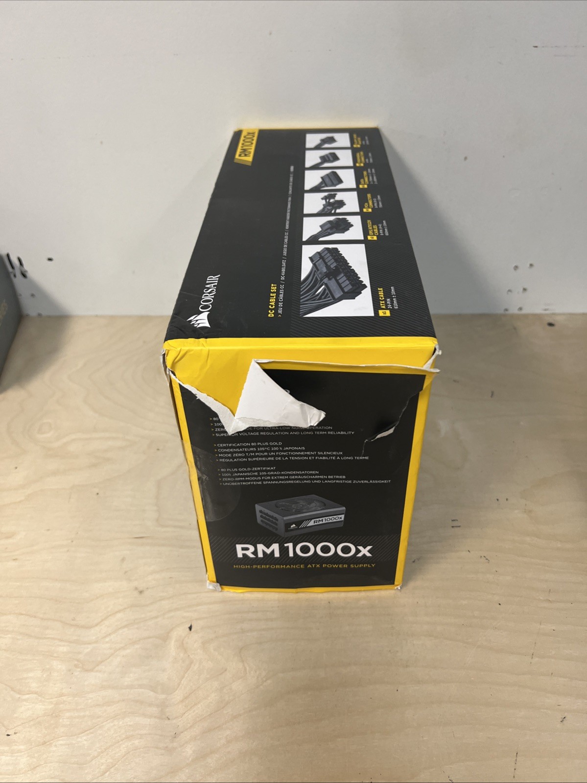 CORSAIR RMx Series RM1000X 1000W 80 PLUS GOLD Haswell Ready Full Modular ATX12V