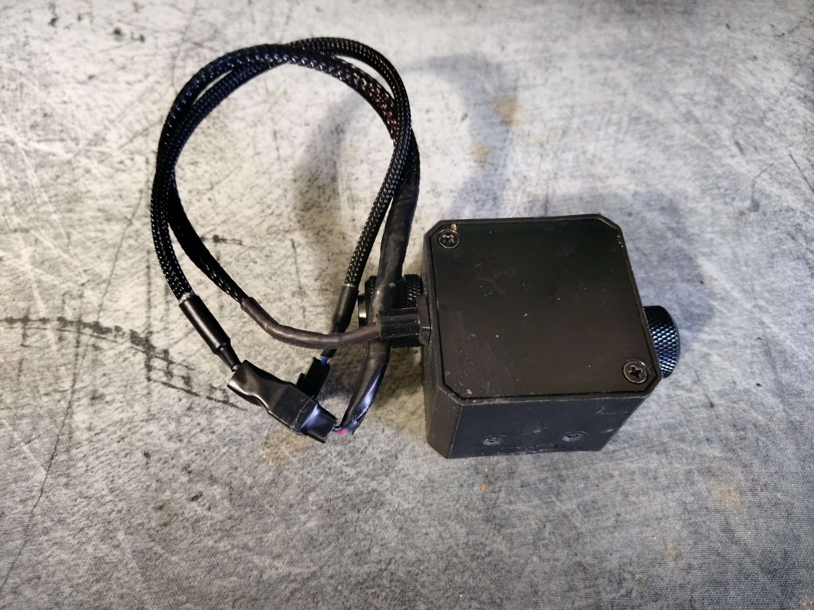 Alphacool Eisstation DC-LT Solo Top + DC-LT2 2600 Ceramic 12V Water Cooling Pump