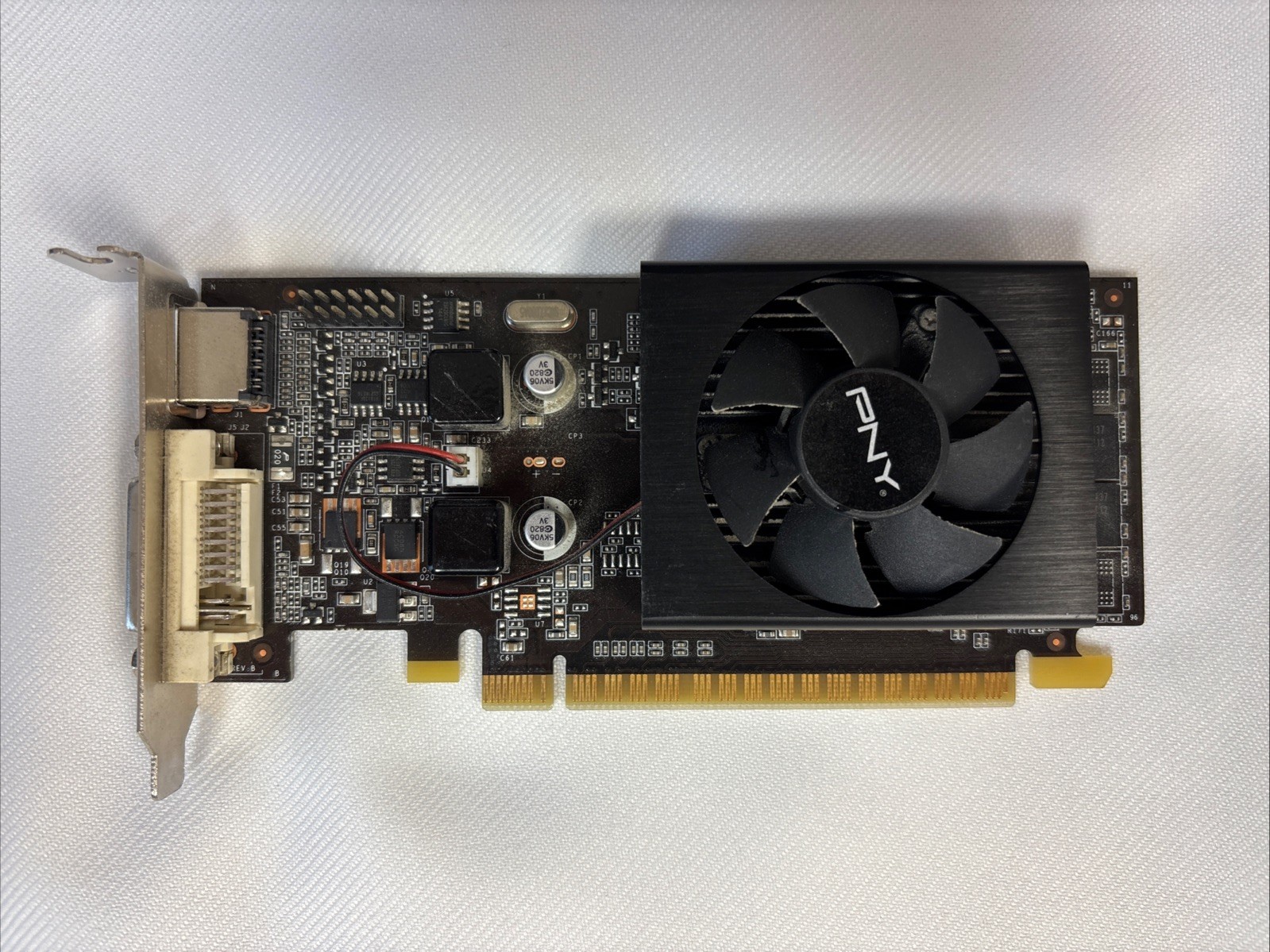 PNY VCGG2101D3XPB GeForce GF210 1024MB DDR3 PCIe Graphics Card Low Profile