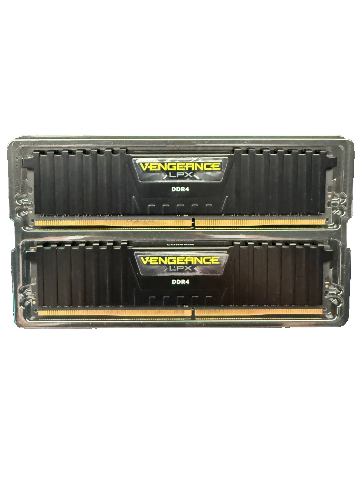 Corsair VENGEANCE LPX CMK16GX4M2E3200C16 16GB 2x8GB DDR4 DRAM 3200MHz Black/Used
