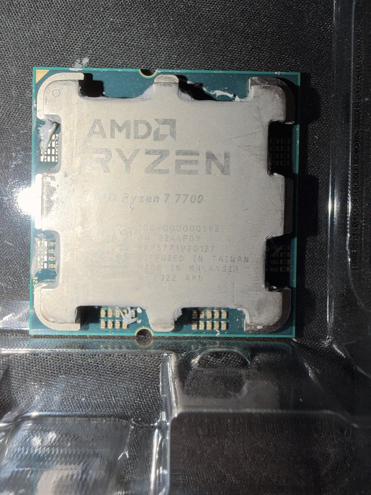 RM750e 80 Plus Gold Fully Modular Ryzen 7700 Gskill DDR5 32gb