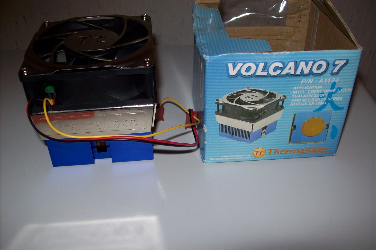 Thermaltake VOLCANO 7 Intel/AMD Heatsink Cooling Fan Original Box A1124