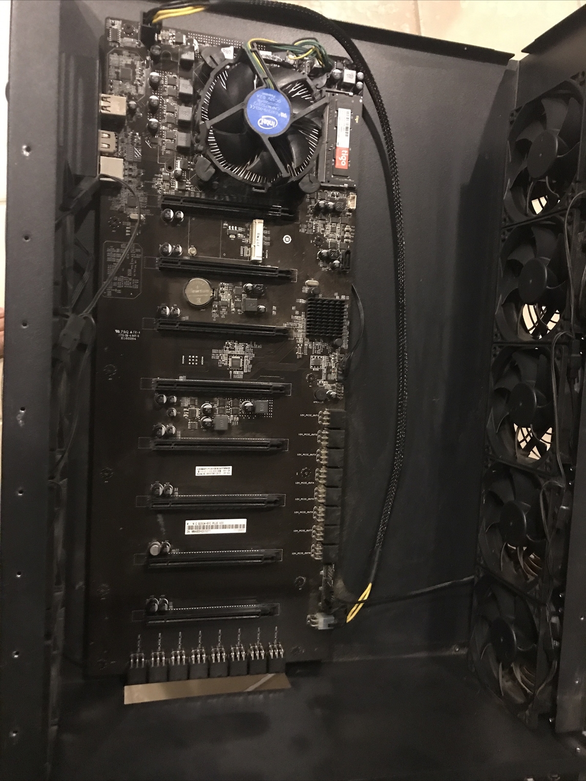 Mining Rig Case With 8 Gpu Motherboard (gpus Not Included)