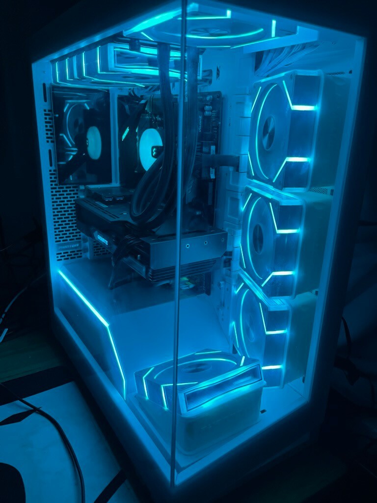 Angled PC Fan Bracket for Phanteks NV series, 120mm / 140mm