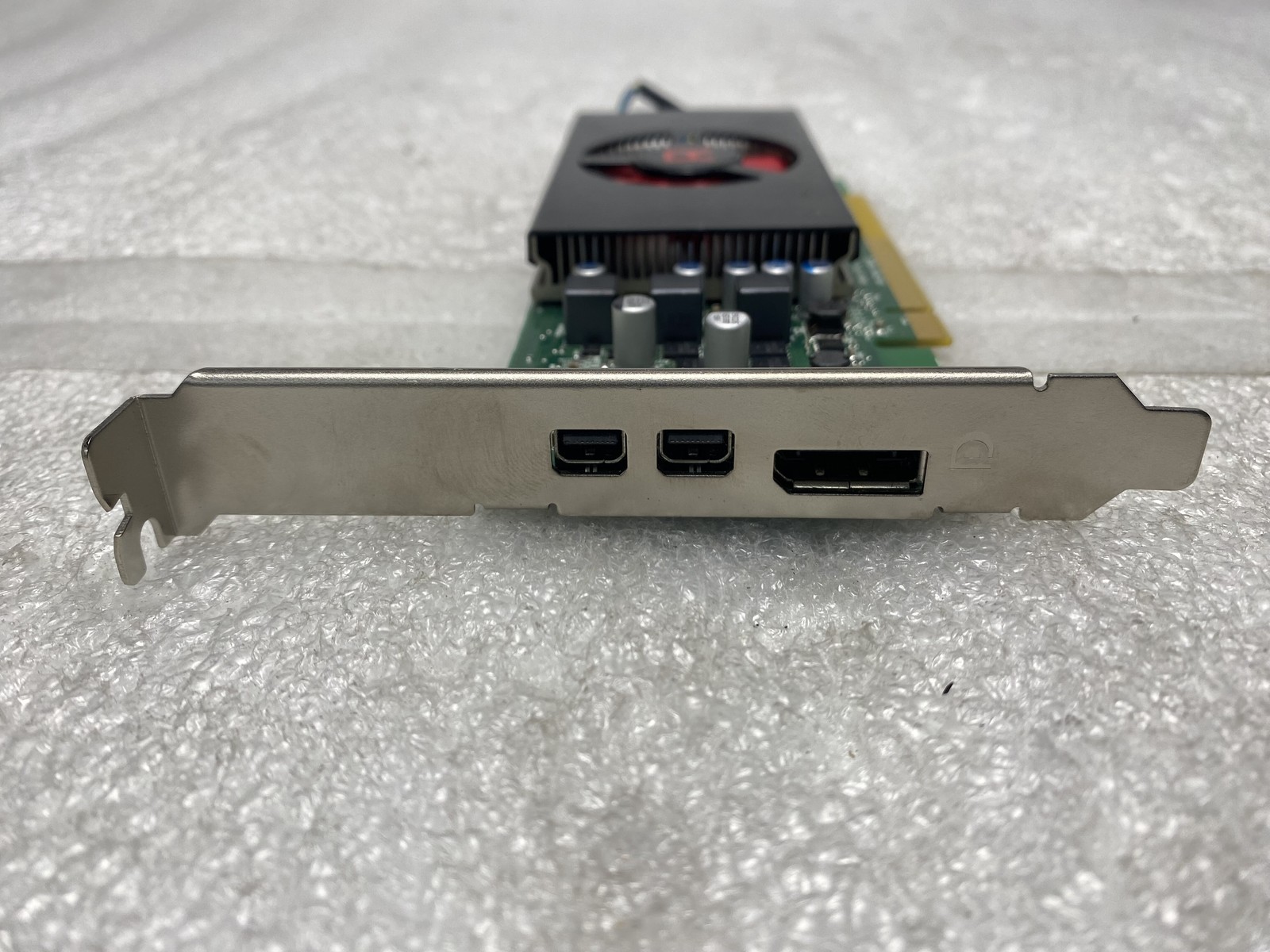 AMD Radeon RX 550 4GB GDDR5 Lexa Full Height Graphics Card 1x DP 2x Mini DP