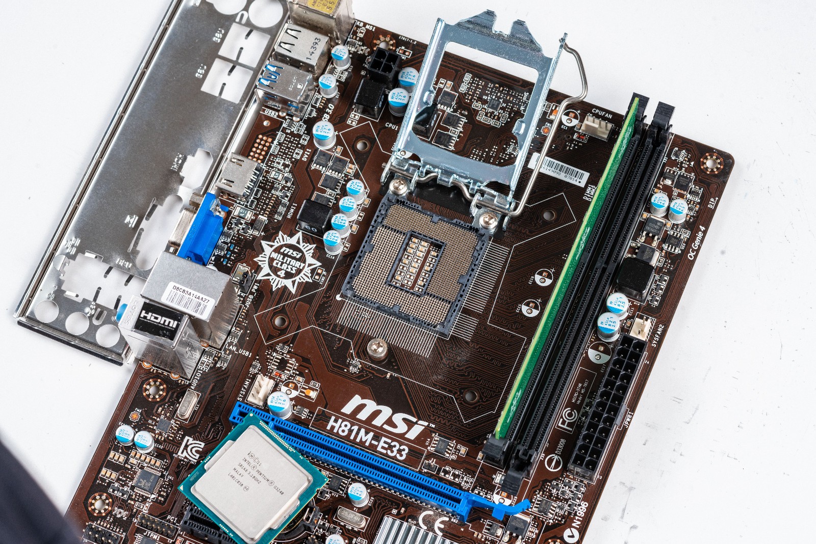 MSI H81M-E33 LGA1150 MicroATX H81 Motherboard DDR3 UEFI Linux Ready Secure Boot