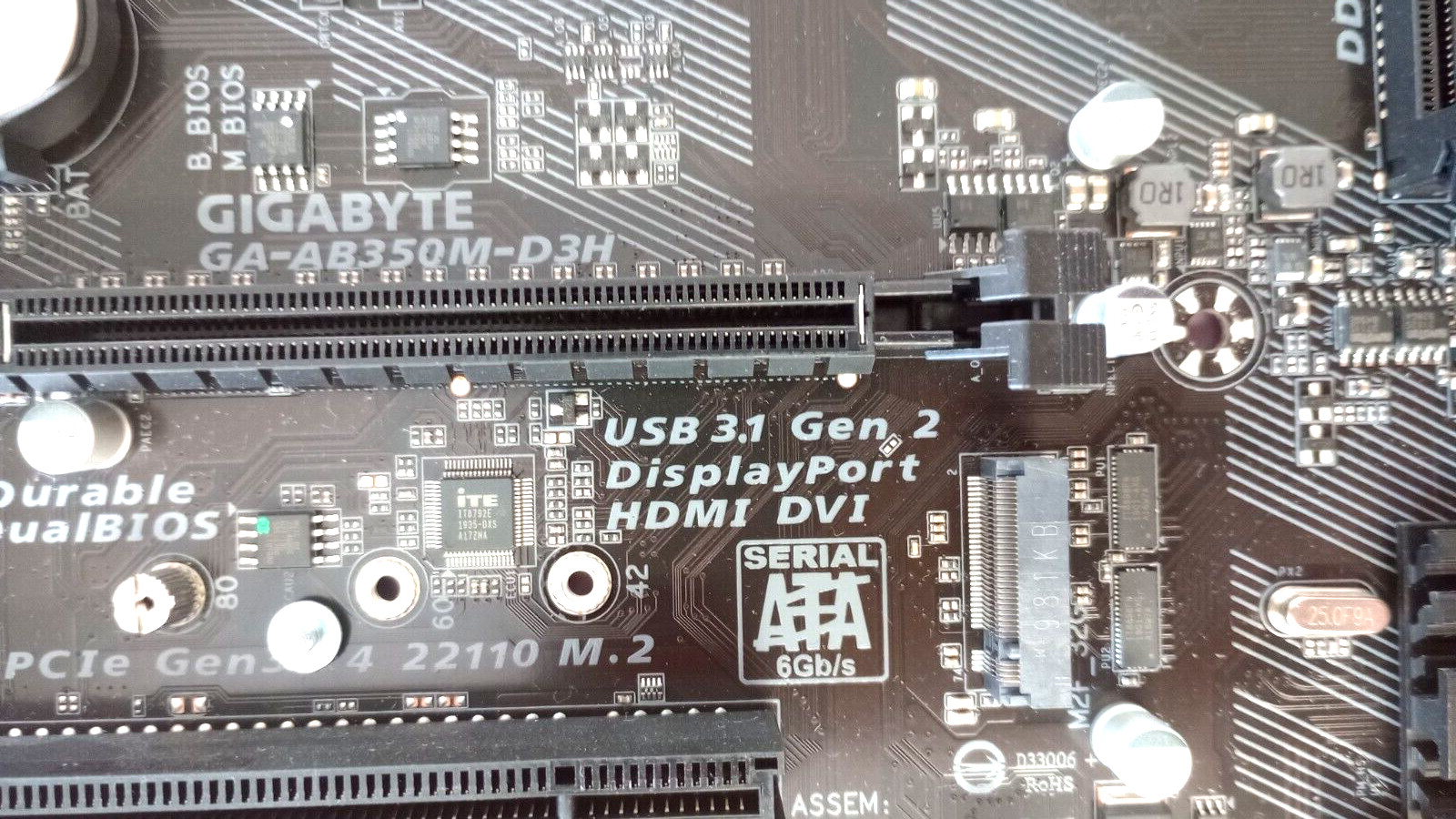 AB350M-D3H GIGABYTE AMD B350 DDR4 Socket AM4 Micro ATX Motherboard