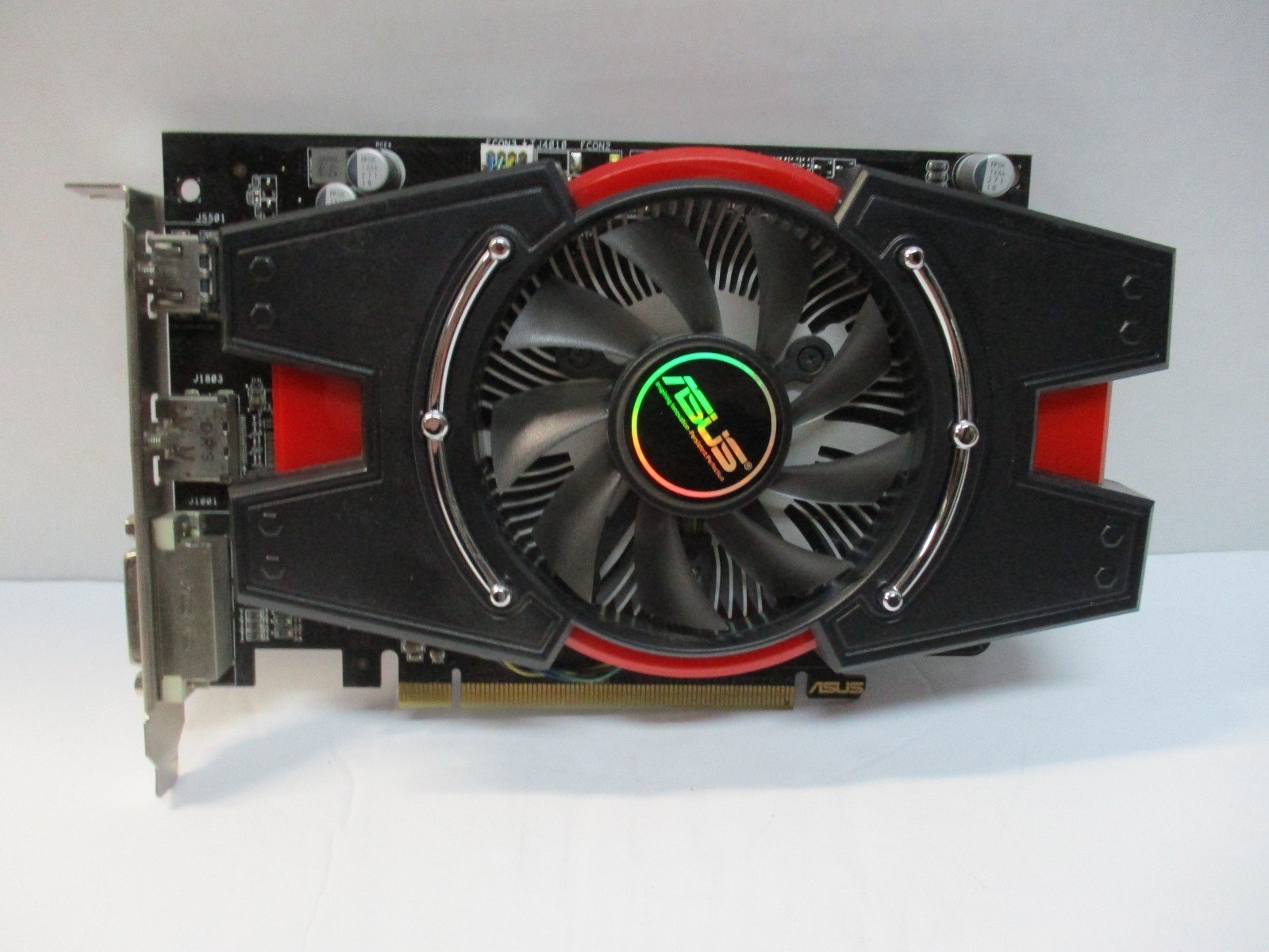 EAH6670/DIS/1GD5 ASUS AMD Radeon HD 6670 1 GB GDDR5 SDRAM PCI Express x16
