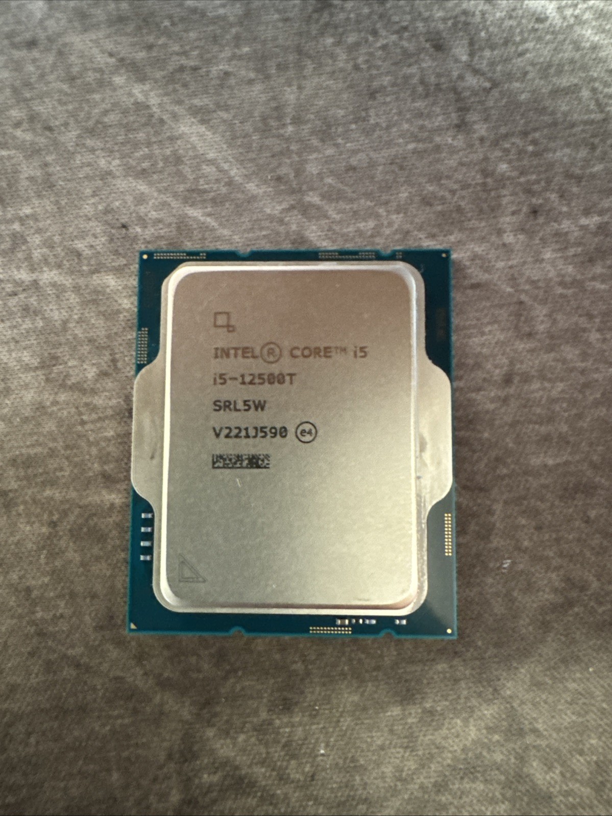 Intel Core i5-12500T 6-Cores 2.00 GHz FCLGA1700 SRL5W Desktop Processor
