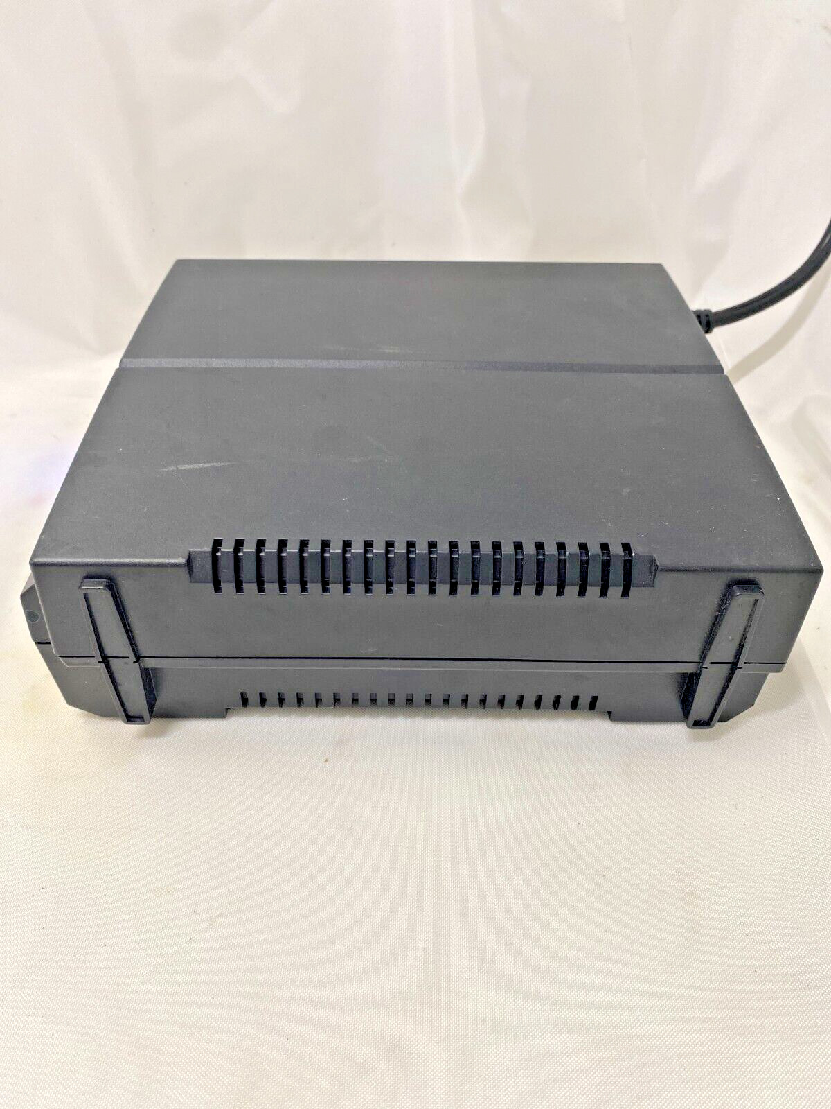 Xtreme Power Conversion XST-600 Used Black 110-120 Vac 50-60Hz