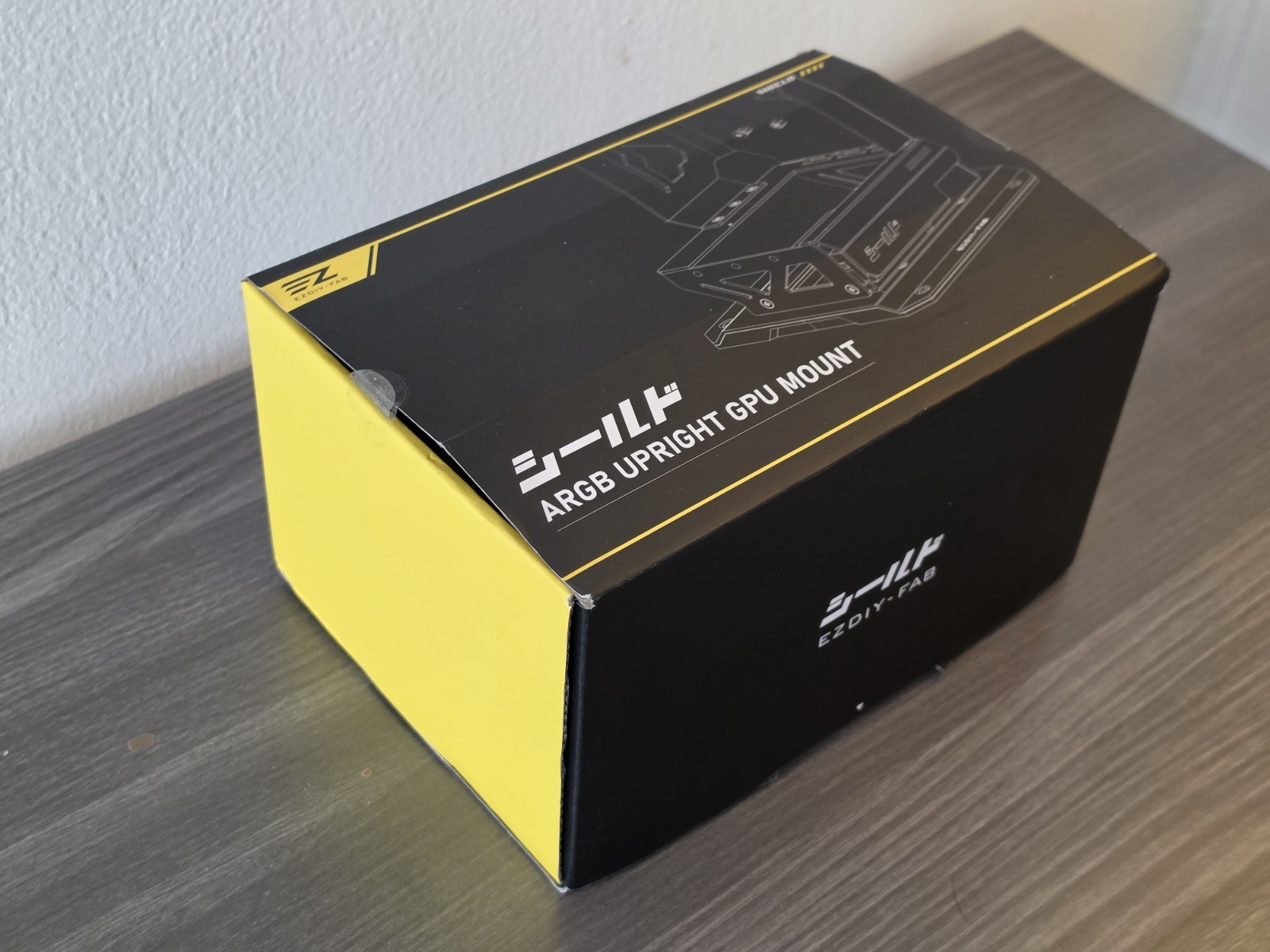 EZDIY-FAB Shield ARGB Vertical GPU Mount + PCIe 5.0 Riser Cable, RTX 50 Series